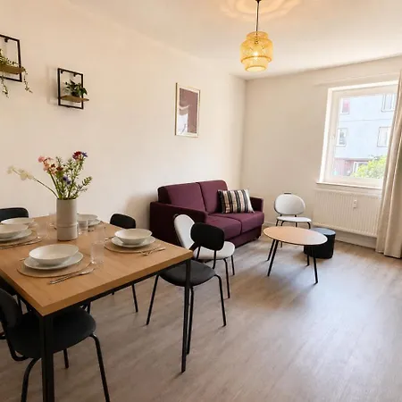 Zentrale Mit Boxspringbetten, Wifi, Smart Tv, Balkon, Self Check-in Apartamento Halberstadt