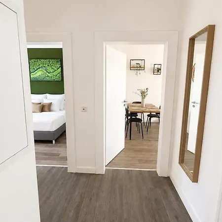 Zentrale Mit Boxspringbetten, Wifi, Smart Tv, Balkon, Self Check-in *